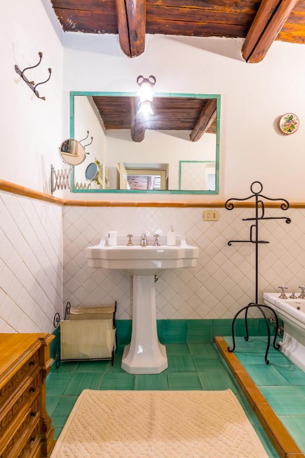 Residenza Capano Charming House By Napoliapartments エクステリア 写真